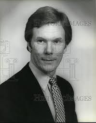 1981 Press Photo W. Harry Covington, Jr., Vice President of McNeil Akron,  Inc.
