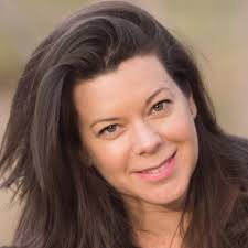 Abigail Harding's Instagram, Twitter & Facebook