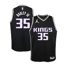 Celebrate the legacy of king james with official lebron james #23 jerseys, shirts, and collectibles available now at nbastore.com. Sacramento Kings Ausrustung Kings Trikots Geschaft Kings Geschaft Bekleidung Nba Store