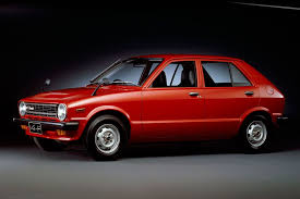 コンパクト車の特性を追求した 5平米カー 初代ダイハツ シャレード 朝日新聞デジタル m アンド エム ダイハツ シャレード 小型車