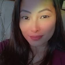 Um cara estava parado na frente do meu portão. Perguntei se ele precisava  de algo. Ele perguntou se eu tinha "bombril". Respondi prontamente: tenho  sim. Vou buscar pra você. Achei estranho mas