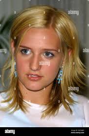 September 25, 2002; Santa Monica, CA, USA; Actress ASHLEE SIMPSON during an  photo shoot at the '7th Heaven' set. Mandatory Credit: Photo by Rena Durham-KPA/KEYSTONE  Pictures (©) Copyright 2002 by Rena Durham