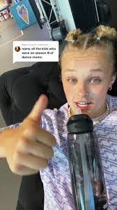 Aubrey Smiley's Instagram, Twitter & Facebook