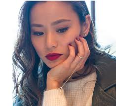 Actress Jamie Chung Shows Off Mesmerizing Halo-Style, Split-Shank  Engagement Ring From Actor Bryan Greenberg