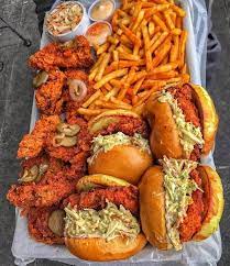 Hamburger Food Tasty Healthy Hamburgers Ingredients Recipes Kitchen Tools Food Cravings Aesthetic Food Unhealthy Food