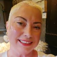 40+ "Elaine Barnes" profiles