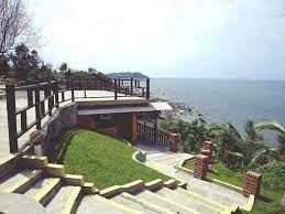 Tempat menarik di kota tinggi ini amat tenang dan sejuk. Swimming Pool Mengadap Laut Di Tanjung Sutera Resort Kota Tinggi Johor Tempat Menarik