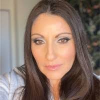 Karen Pompa's Instagram, Twitter & Facebook