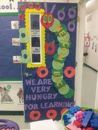 Here is our roundup of the best classroom door designs you can get inspiration from! Classroom Door Decoration Ideas Teaching Through The Arts