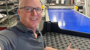 2007 379 peterbilt with custom interior