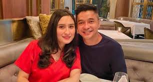 Curhat angbeen rishi soal anak, pengen bisa pakai baju kembar sampai nangis soal sabun. Tengah Hamil Angbeen Rishi Istri Adly Fairuz Banyak Ngidam