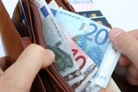 Laut einer aktuellen information besteht zwischen den politischen parteien einigkeit darüber, niedrigpensionen ab 01.01.2020 um 3. Existenzminimum Was Bedurftigen Monatlich Mindestens Zusteht