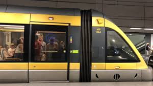 You get to the station and charge your ticket with the zone that you want to travel to. Como Andar De Metro No Porto Usando O Bilhete Andante