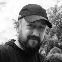 Robert Sellick's Instagram, Twitter & Facebook