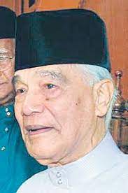 Doa syeikh hj ahmad bin muhammad said (mufti pertama) pada hari kemerdekaan 1957. Sultan Perak Arah Mb Tarik Balik Arahan Pertukaran Pengarah Jaip Gerbang Informasi Anda