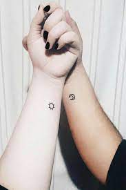 Mini tattoos küçük dövmeler bilek dövmeleri kol dövmeleri piercing minik dövmeler sevimli dövmeler eşleşen dövmeler. Dovme Panosundaki Pin