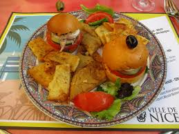 File Pan Bagnat Socca Et Pissaladiere Nicois Jpg Wikimedia Commons