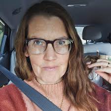 Barbara Harvey Abbott (@BarbaraHarveyAbbott)