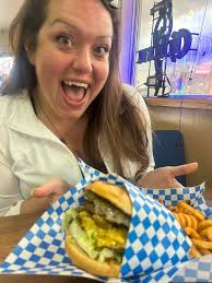 A few weeks ago when I did a stay at the super neato, super historical  Airbnb at The Hatfield bank in Hatfield Arkansas... I discovered their  little old country store thats been