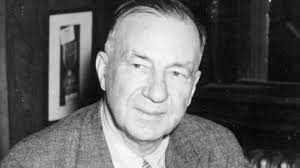 A Look at the Bruins in the Hockey Hall of Fame