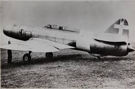 Going Camping Read These Top Tips First Fighter Jets Old Planes Jet Engine