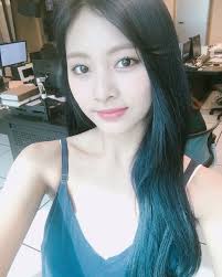 sana tzuyu おしゃれまとめの人気アイデア pinterest barbosa コリアンビューティー 美しいアジア人女性 美髪