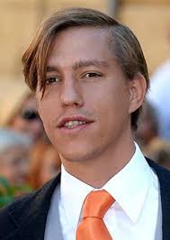 Born 3 august 1986) is the third son of the grand duke henri and grand duchess maria teresa of luxembourg. Louis Von Luxemburg