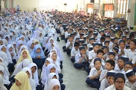 Klau dia nak bagi, dia bagilah. Pakaian Seragam Srih 2016 Pusat Pendidikan Hidayah