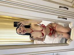 Fuck me in the garden for the neighbours to watch and get jealous nudes by  louise_luv