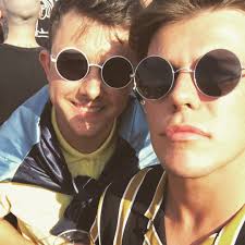 Stream Robbie McDougall music