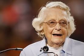 Virginia Halas McCaskey Net Worth: How big was the Chicago Bears owner's  fortune?