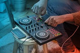 What makes the best dj controller? Der Leitfaden Zum Dj Equipment Fur Absolute Neulinge News Pioneer Dj News