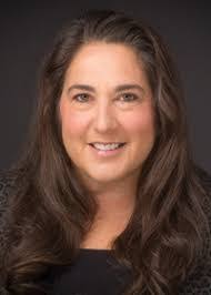 Adrianna Parks's Instagram, Twitter & Facebook