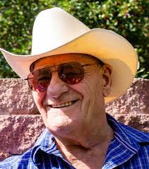 Janice Wild's Instagram, Twitter & Facebook