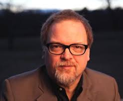 Amazon.com: The Bone Tree (Penn Cage): 9780007384280: Iles, Greg: Libros