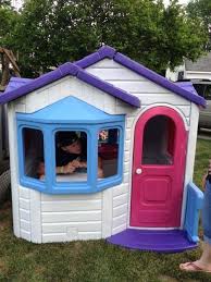 Pin By Jen Bilderback On Kids Toys Play Houses Playhouse Outdoor Outside Playhouse