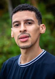 Travis Coe's Instagram, Twitter & Facebook