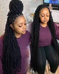 Pooka Took On Instagram Well Let S Get Into These Soft Locs Long But Light Weight Hair Styles Locs Hairstyles Faux Locs Hairstyles