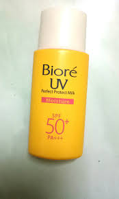 I'm severely acne prone but the the uv perfect face milk is the first sunscreen that hasn't broken me out. Biore Uv Perfect Protect Milk Health Beauty Skin Bath Body On Carousell