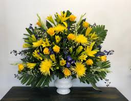 Your light shines $125.96 buy now >. Fond Remembrance Funeral Urn In Bluffton Sc Berkeley Flowers Gifts