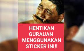 Hal ini normal ketika melihat lelaki menangis disebabkan kehilangan orang tersayang, kematian ibu bapa mahupun teman. Pernah Lihat Foto Lelaki Menangis Ini Dijadikan Meme Anda Pasti Tersentak Jika Tahu Kisah Disebaliknya Buzzkini