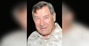 Robert Bong's Instagram, Twitter & Facebook