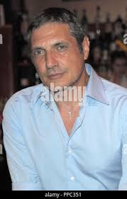 Fashion Designer Gianni Gianni Versace Smile Gianni Versace With His  Boyfriend Antonio D'Amico