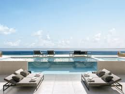 Inspired by the wind and waves organically sculpting the building, architect the sophisticated design that envelopes as you enter regalia is the creative inspiration of charles allem. Departamento De Us 35 Millones Es Uno De Las Mas Caros En Miami Mansion Global