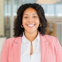 Jasmine Hooker's Instagram, Twitter & Facebook