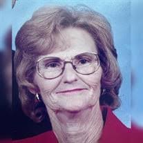 Carolyn Kersey's Instagram, Twitter & Facebook