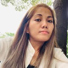 It's time to switch to a better alternative! 💨 Get your RELX vape now  available at Venice Grand Canal! 🕙 10AM