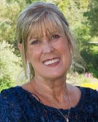 Maureen Christensen's Instagram, Twitter & Facebook