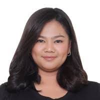 Elisha Santos's Instagram, Twitter & Facebook