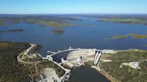Maybe you would like to learn more about one of these? Barragem Alqueva Stock Video Footage 4k And Hd Video Clips Shutterstock